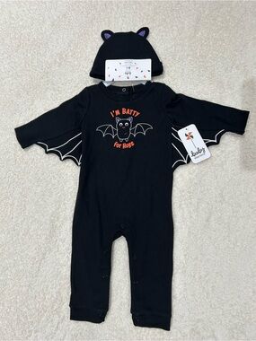 Baby Starters Batty For Hugs Halloween Bat Wing Romper One Piece Hat Set NWT